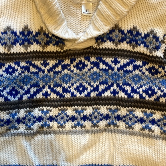 Children’s place 3T sweater - Picture 4 of 7